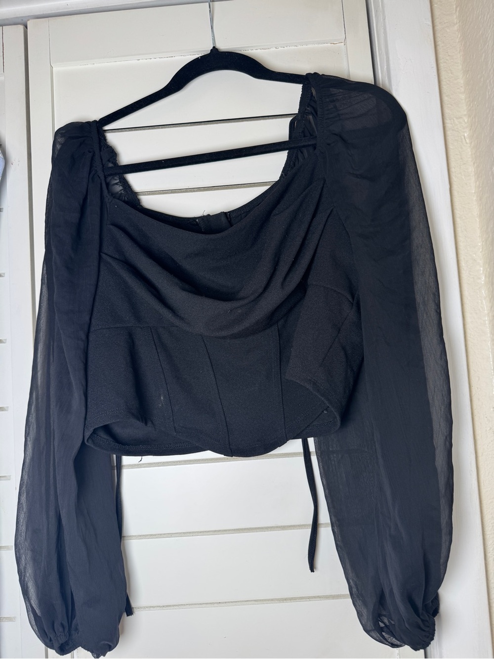 Black Puff-Sleeve Crop Top